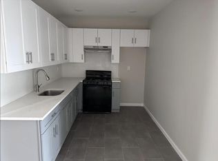 946 18th Ave #5D, Newark, NJ 07106