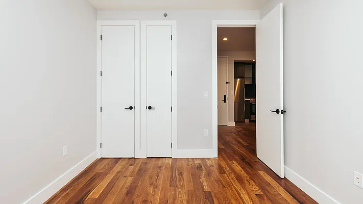 Rented by Nooklyn NYC LLC | media 7