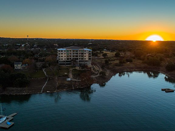 4th image of 16100 Lake Travis Dr #65