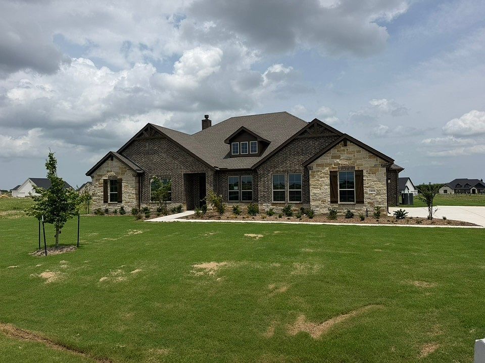 1st image of 2408 Quartz St