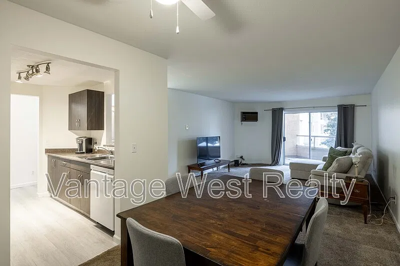 727 Houghton Rd #201