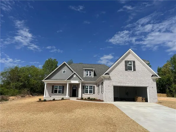 173 Cool Run, Lexington, NC 27295