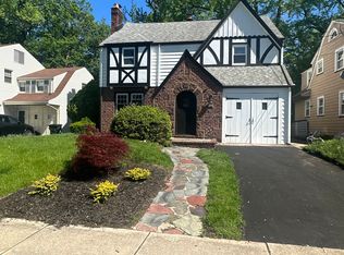531 Standish Rd, Teaneck, NJ 07666