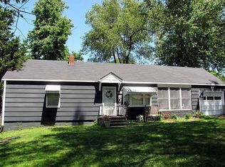 1224 W Beverly Rd, Independence, MO 64055