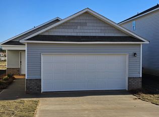 317 Dermont Dr, Spartanburg, SC 29303