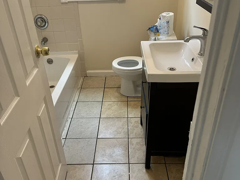 85 Davis St #1 — Photo 8