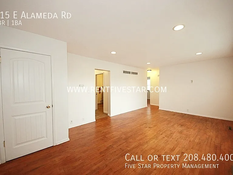 515 E Alameda Rd — Photo 3