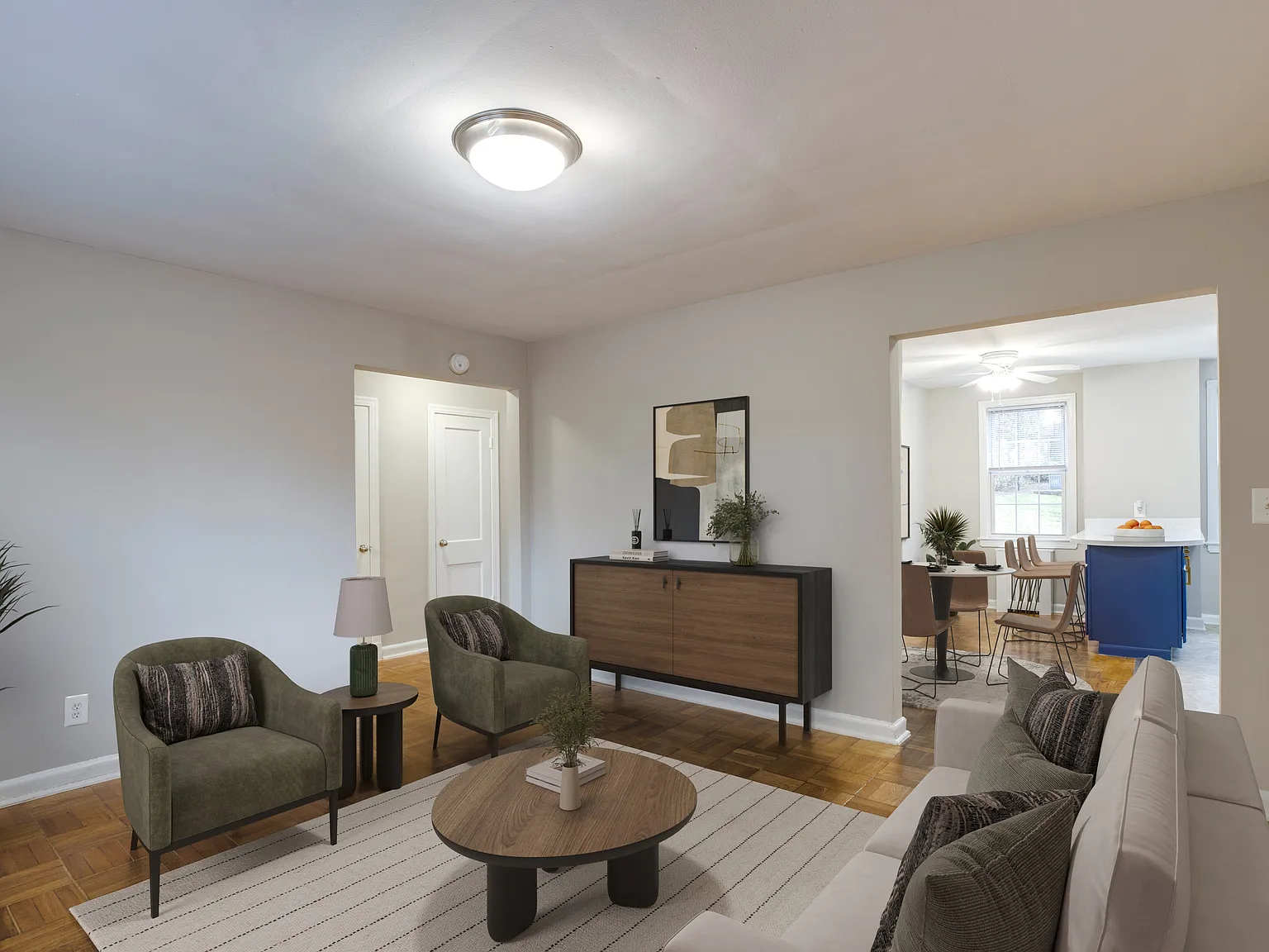 Park Crest Apartments — Photo 2