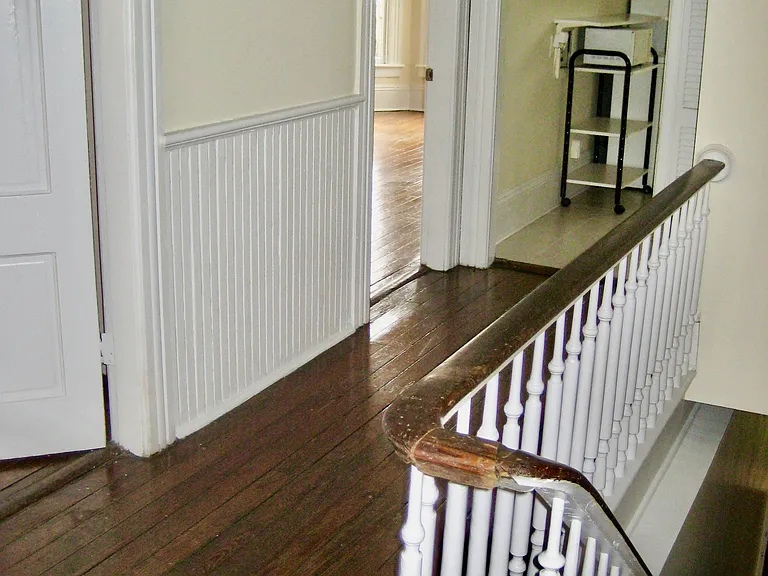 411 E Huntingdon St #B — Photo 3