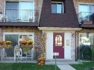 892 S Plum Grove Rd APT 104, Palatine, IL 60067