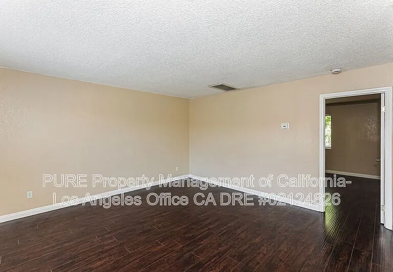 23815 Hemlock Ave #7 — Photo 3