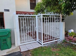 6611 Racquet Club Dr #148, Fort Lauderdale, FL 33319