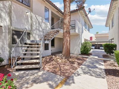 6711 W Charleston Blvd APT 4, Las Vegas, NV, 89146