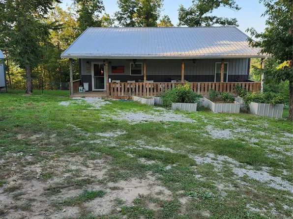 16007 Horse Shoe Dr, Houston, MO 65483