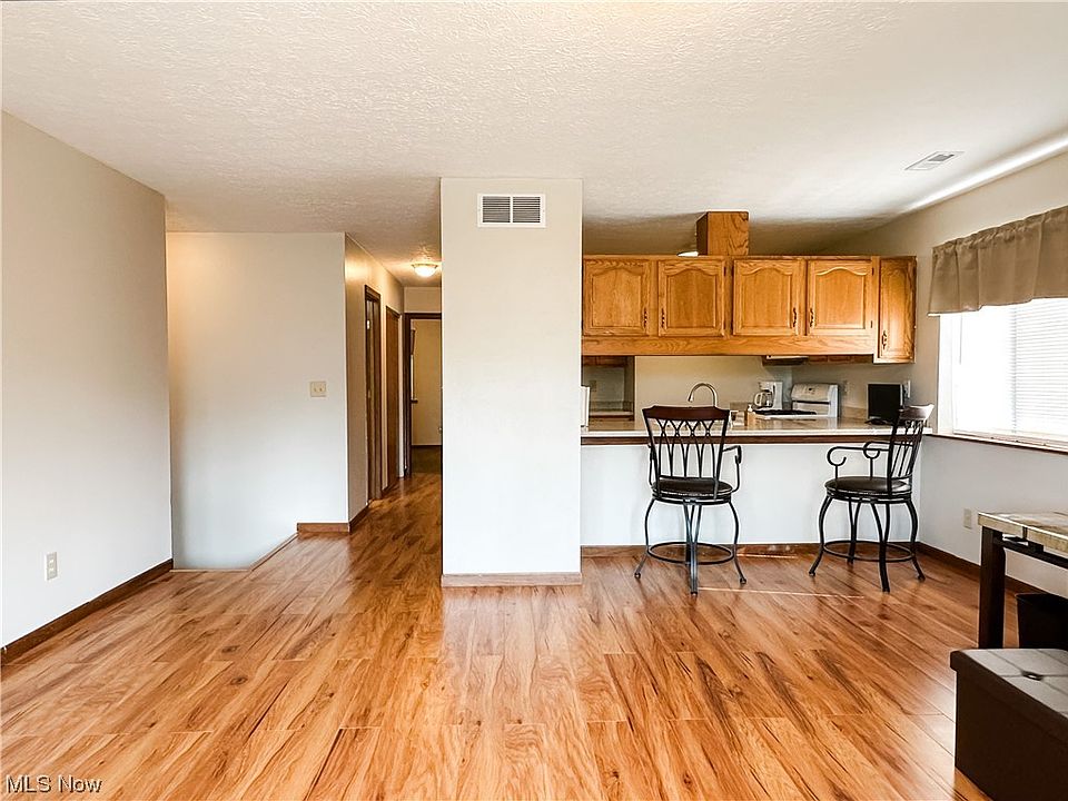 710 Belrock Ave Belpre OH Zillow