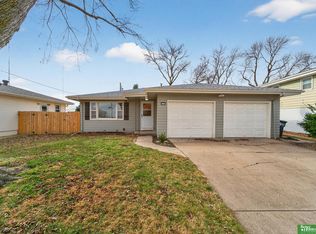 6312 N 68th St, Omaha, NE 68104