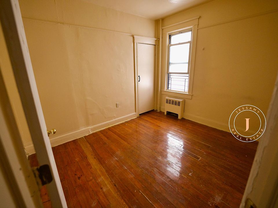 2nd image of 73 Jackson St #1-6
