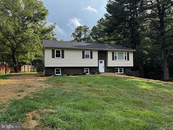 2nd image of 3719 Dublin Rd