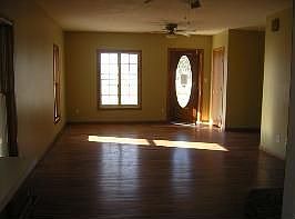 5th image of 926 Westridge Dr
