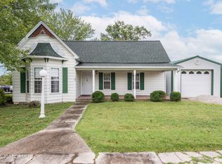 108 State Road Ave, New Bloomfield, MO 65063