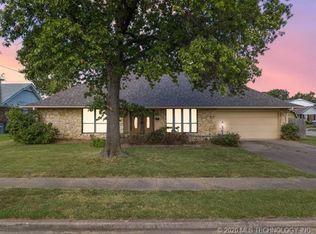 9042 E 30th St, Tulsa, OK 74129