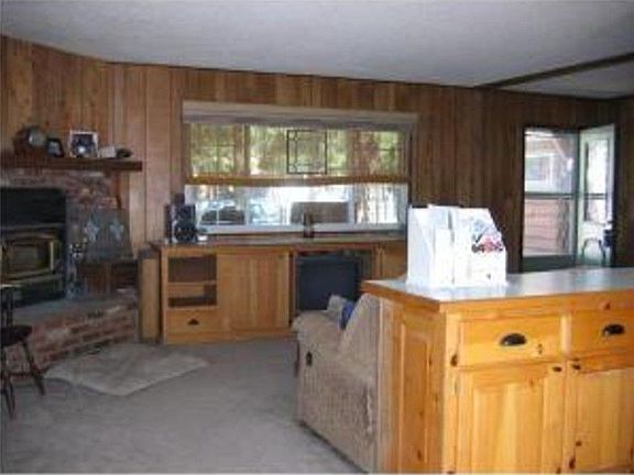 4th image of 1109 Pine Ln
