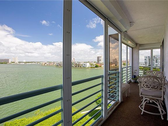 3rd image of 8021 Sailboat Key Blvd S APT 406