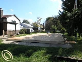 5th image of 38615 Laurenwood St