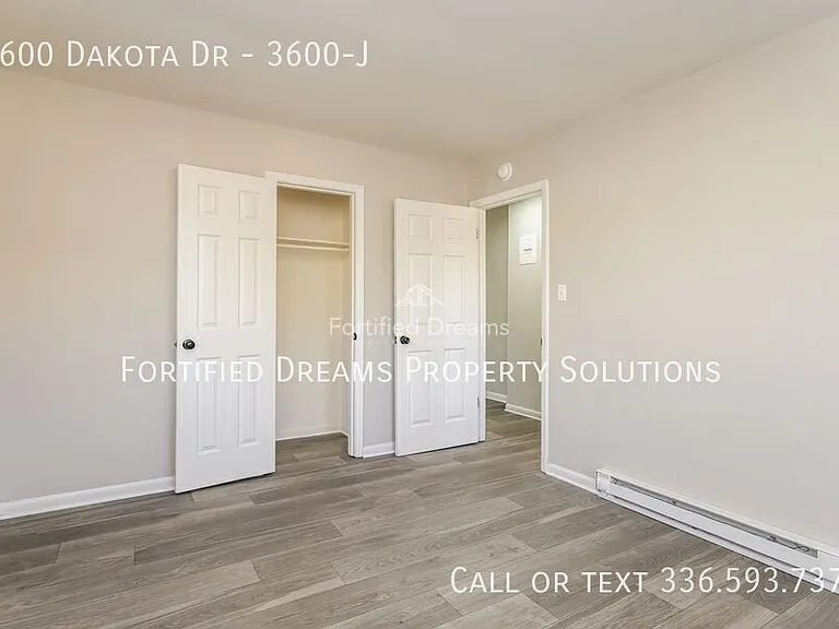 3600 Dakota Dr #J — Photo 12