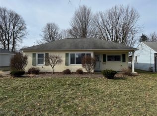 188 Hawthorne Dr, Painesville, OH 44077