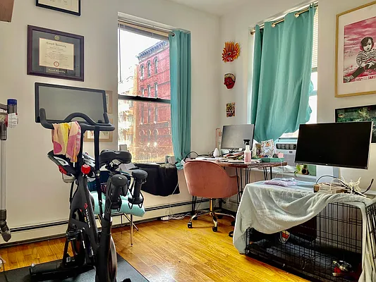 Rented by J Misrahi Realty Corp | media 4