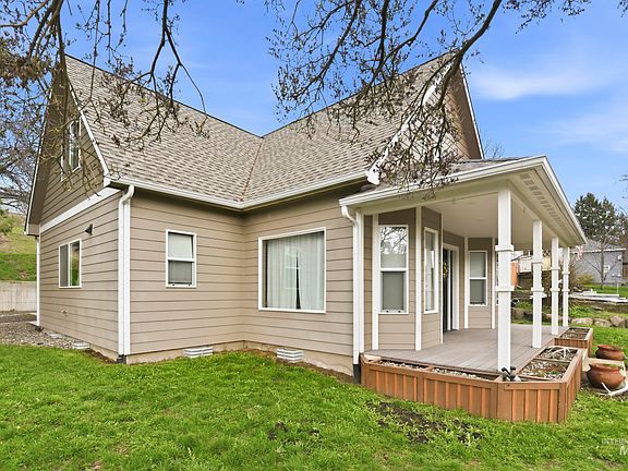 4th image of 301 State St