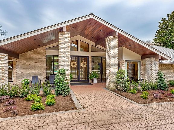 3rd image of 6538 Dartbrook Dr