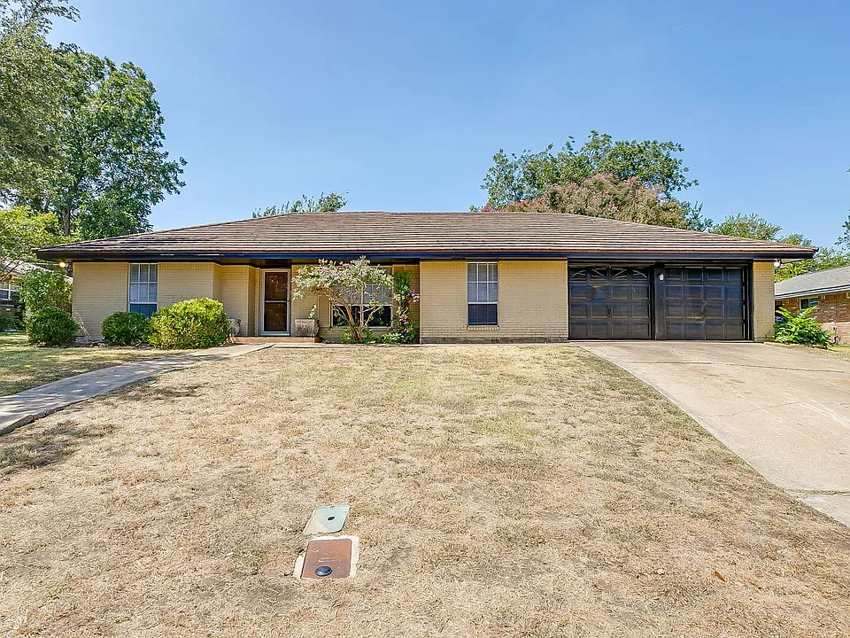 6528 Winifred Dr