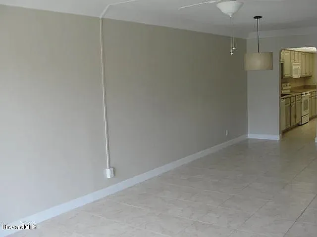 500 Palm Springs Blvd #110 — Photo 9