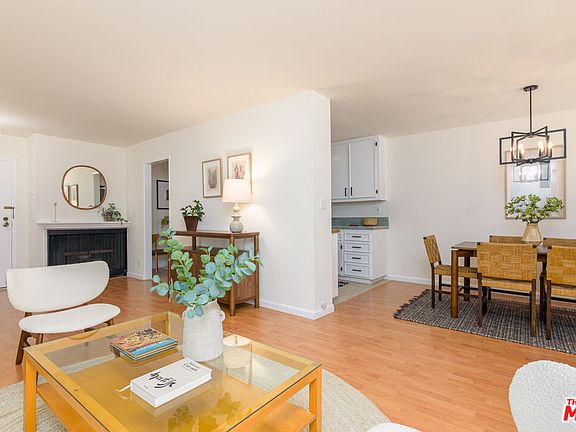 4th image of 277 Pleasant St Unit 102