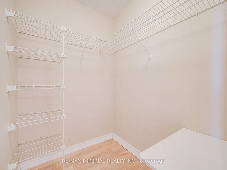 238 Doris Ave #2302 — Photo 34
