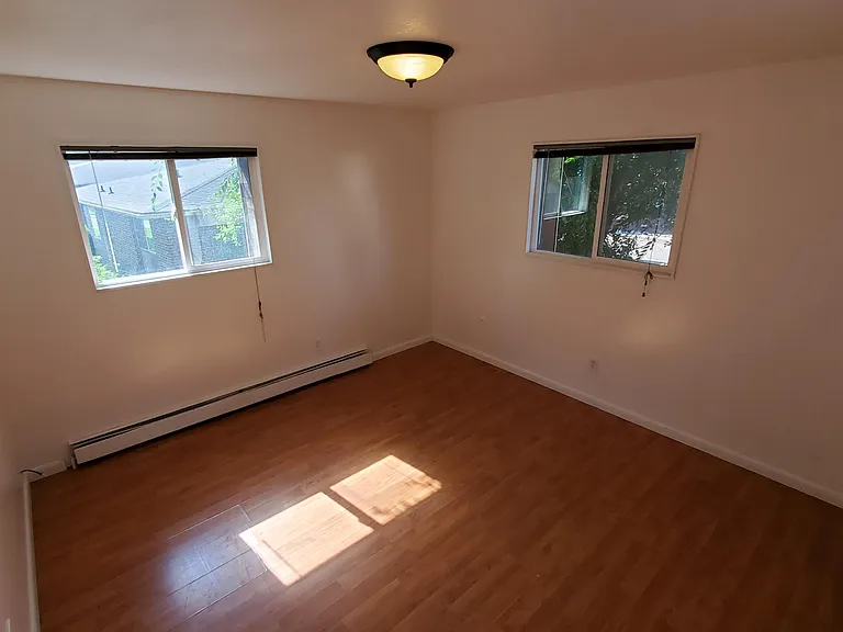 1932 Meadow Dr #3 — Photo 8
