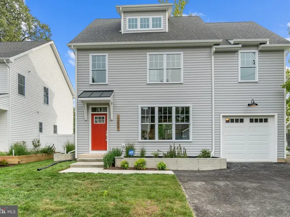 1205 Hawthorne St, Shady Side, MD 20764