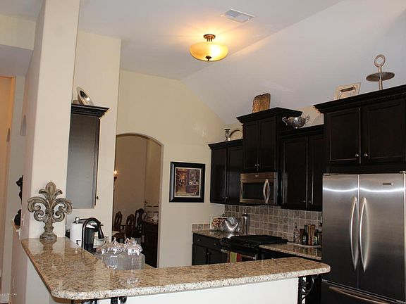 5th image of 7139 Whittier Dr