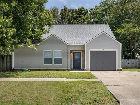 126 N Hunter St, Farmington, AR 72730