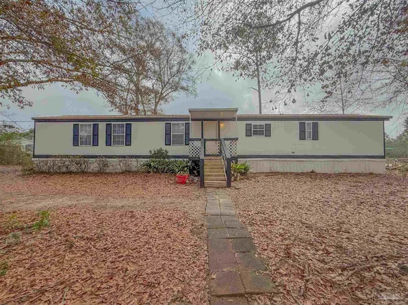 904 Brookhills Dr, Cantonment, FL 32533