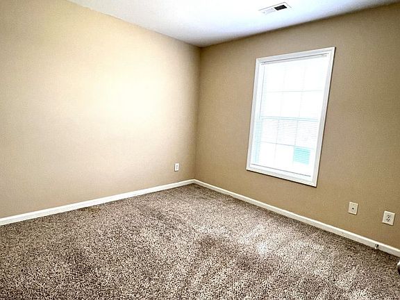 4th image of 769 Cherrybark Ln APT D