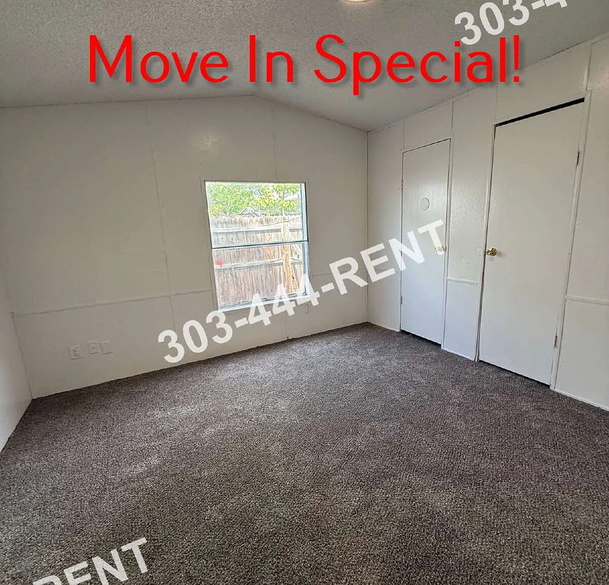 3 bed, 2.0 bath, 1216 sqft, $2,095 — Photo 3