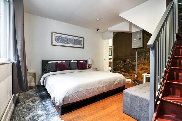 Rented by Oxford Property Group | media 3