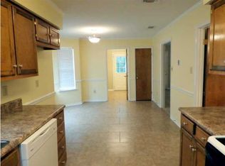 3236 Autumn Ridge Dr W, Mobile, AL 36695