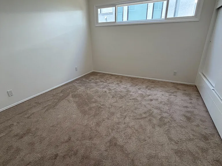 8347 W 4th St #1 — Photo 15