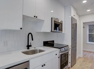 15-19 Bartlett Pl #1, Boston, MA 02113