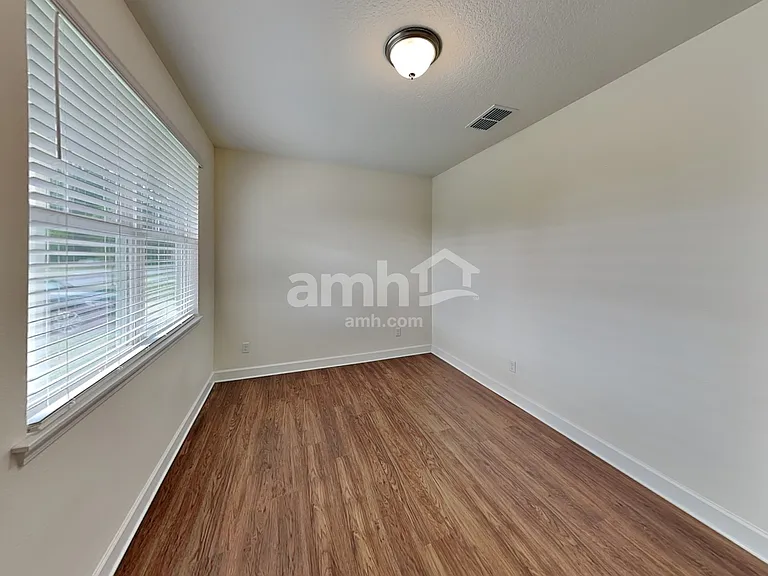 3013 Eagle Bluff Way — Photo 8