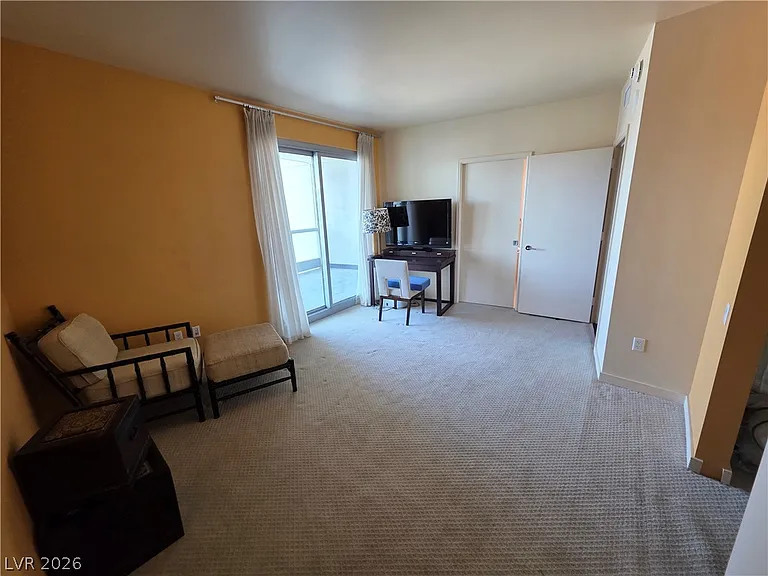 322 Karen Ave #2301 — Photo 6